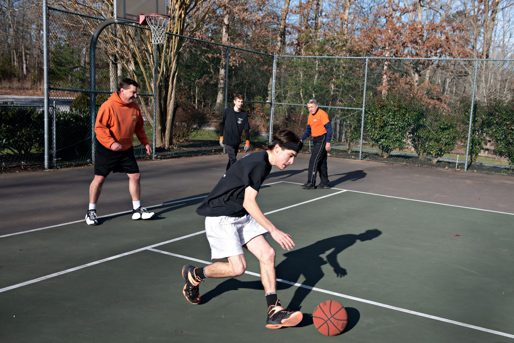 010321_nws_50hoopsclub
